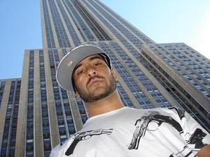 &copy; Armand Van Helden