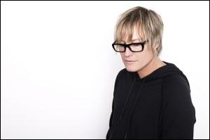 &copy; Christopher Lawrence