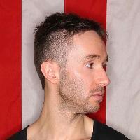 &copy; Eddie Halliwell