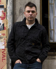 &copy; Global Underground