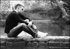 &copy; Simon Patterson